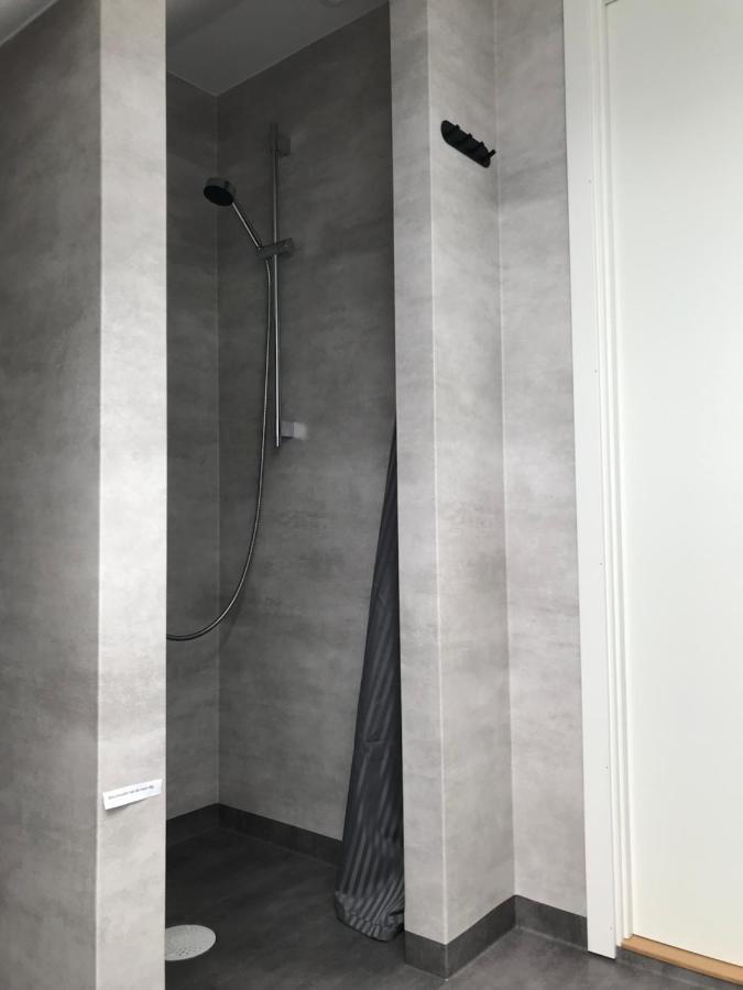 Nybyggd Mysig Laegenhet I Falkenberg, Troeingeberg 5Min Fran E6, 30Min Ullared, Naera Stationen Apartment Luaran gambar